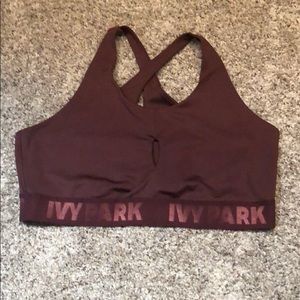 IVY PARK Sports Bra - XL